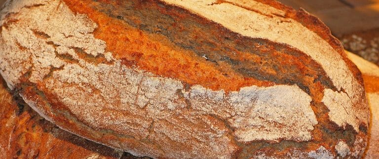 3 Tipps für die perfekte Brotkruste
